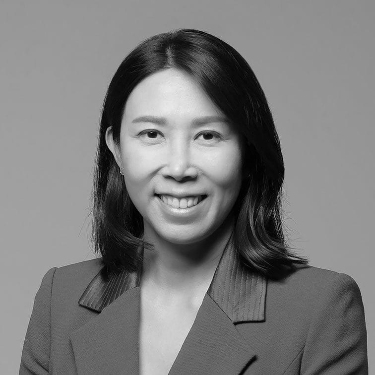 Julie Rhee